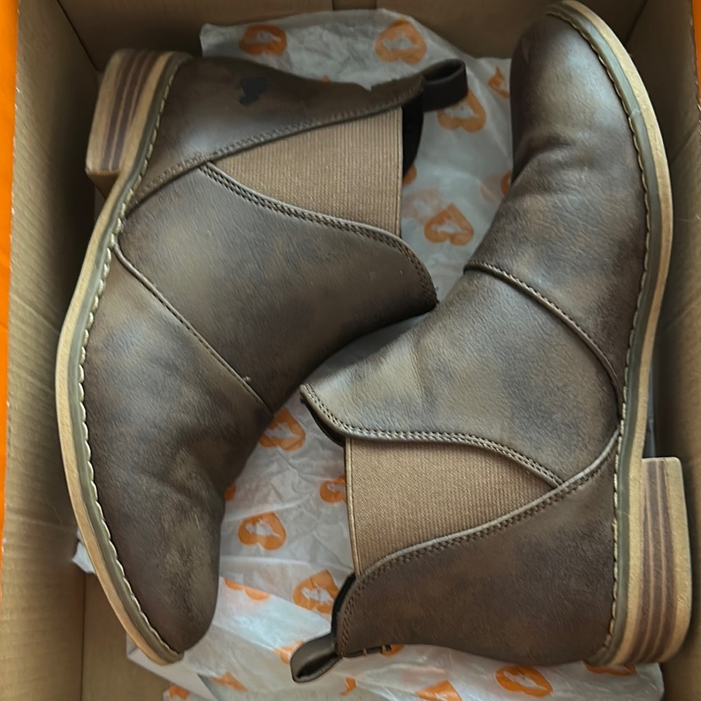Rocket Dog Orange and Brown Ankle Boots